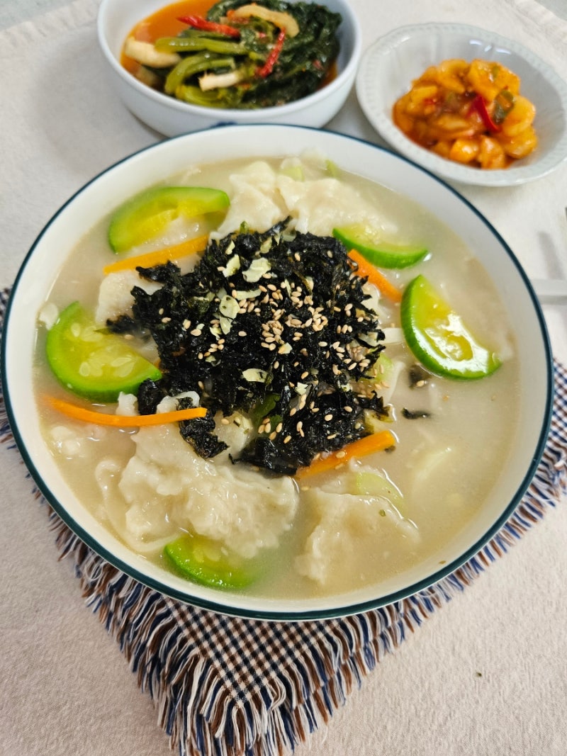 사골육수 칼제비 만드는법 구수한 칼제비 레시피
