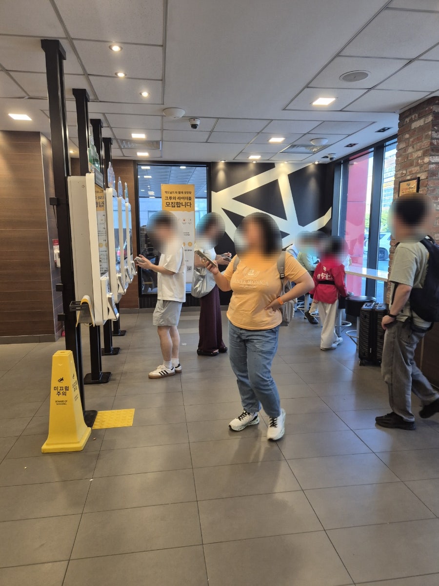 맥도날드 수원망포DT점 사진 4