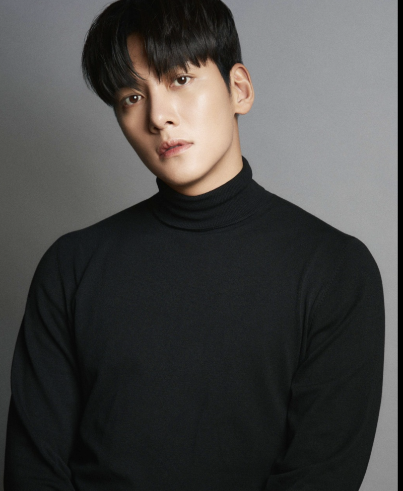 배우 소개: 지창욱(믿고보는배우)
