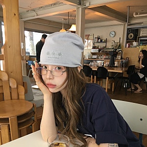 노티카 여름 캡모자, 비니 & 레이어드 반팔, 커플 티셔츠 추천! 페스티벌 룩 살펴보기