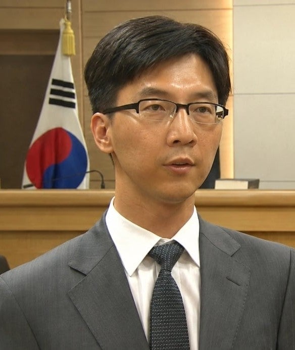 김건희 엄중히 단죄한 <b>조순표</b> 부장<b>판사</b>는 누구?..."법 원칙... 
