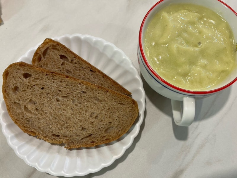 통밀빵 호밀빵 차이 통곡물 다이어트빵 당뇨빵 샌드위치
