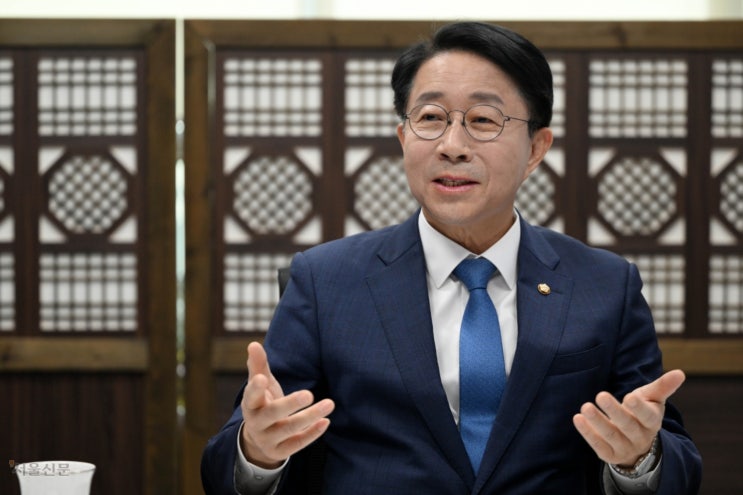 '우원식 다음 22대 <b>국회</b>의장' <b>조정식</b> <b>의원</b> 생애 및 정치 경력 정리