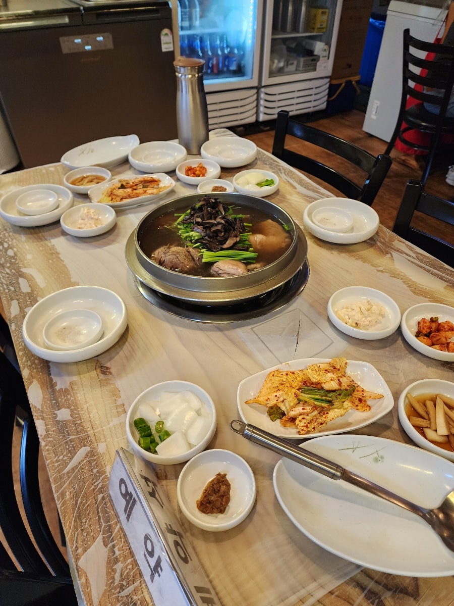 기와집 능이백숙 본점 사진 4