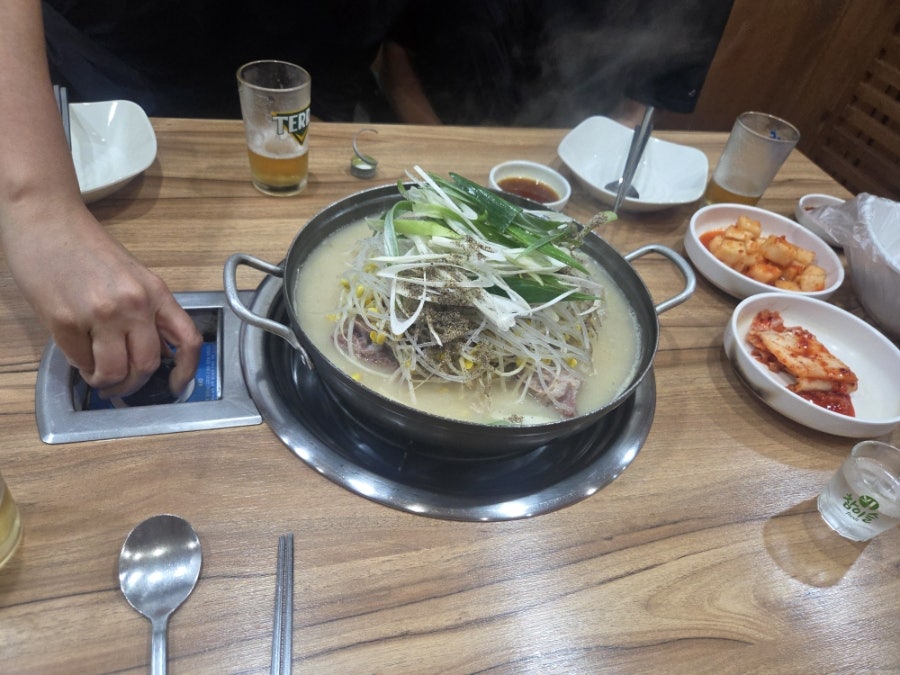 춘천왕감자탕 우두점 사진 5