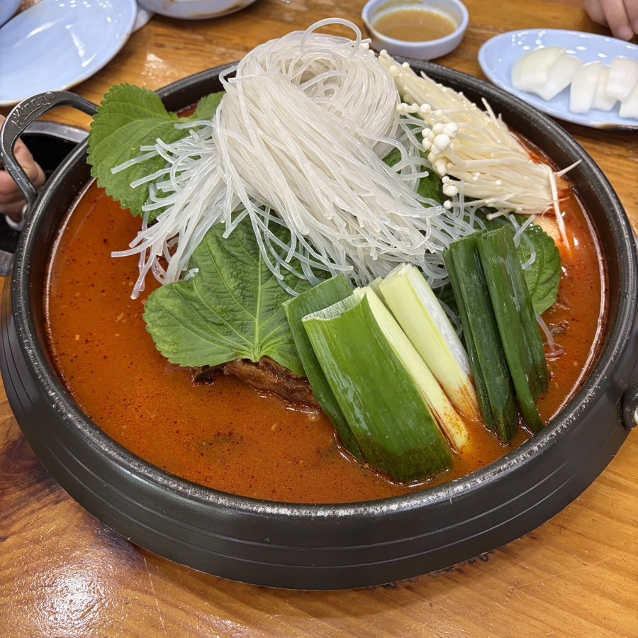 김균석청기와뼈해장국감자탕 백마점 사진 6