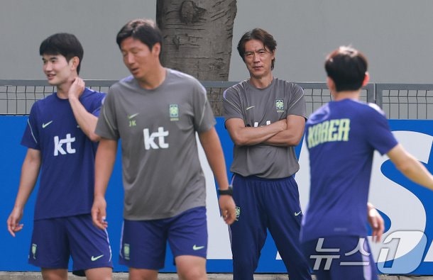 FIFA 랭킹 31위 <b>추락</b>, <b>홍명보호</b> 32강 진출 경우의 수 빨간불