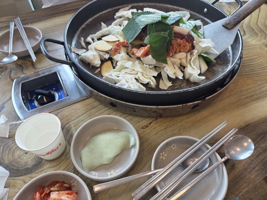 Namiseompunggyeongdakgalbi photo 6