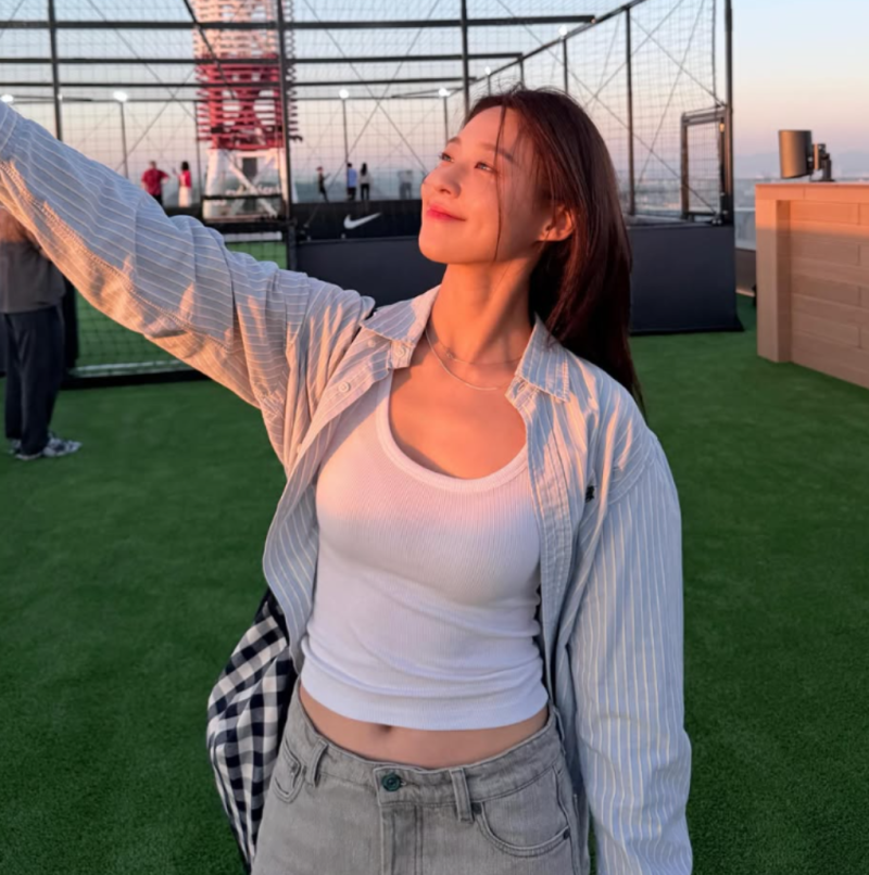"47kg 몸매 비결 공개" 설현 다이어트 식단 운동 루틴 총정리, 5년째 PT와 스텝밀의 힘