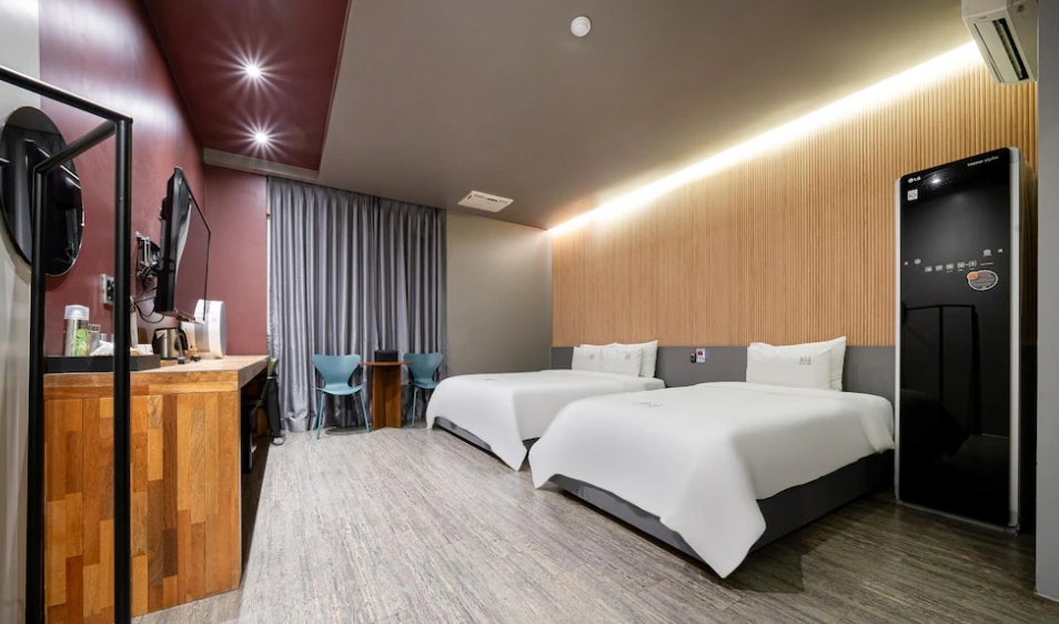 Deinaiseuhotel photo 2