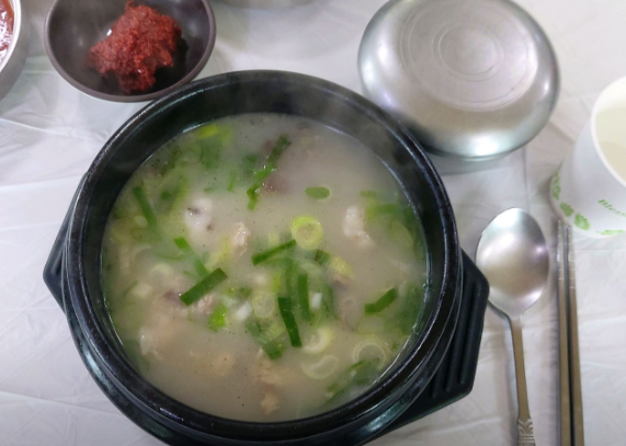 고향식당 사진 2