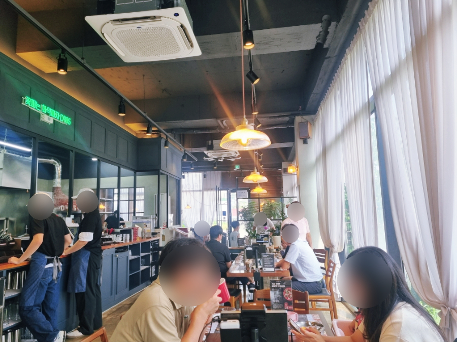 꽃피는화덕피자D485 아산배방점 사진 2