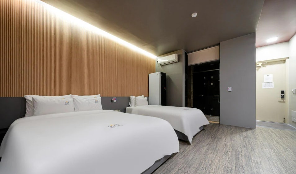 Deinaiseuhotel photo 5