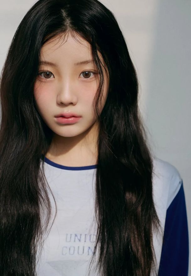 아일릿(ILLIT) 원희 프로필 완벽 정리: 나이, 본명, 키, 학교 등 궁금했던 모든 정보!