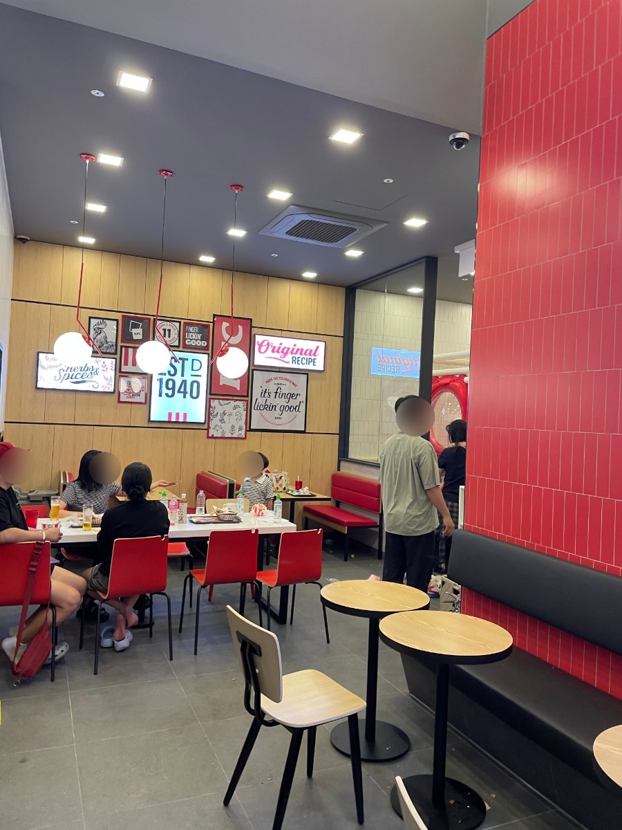 KFC 평택고덕점 사진 3
