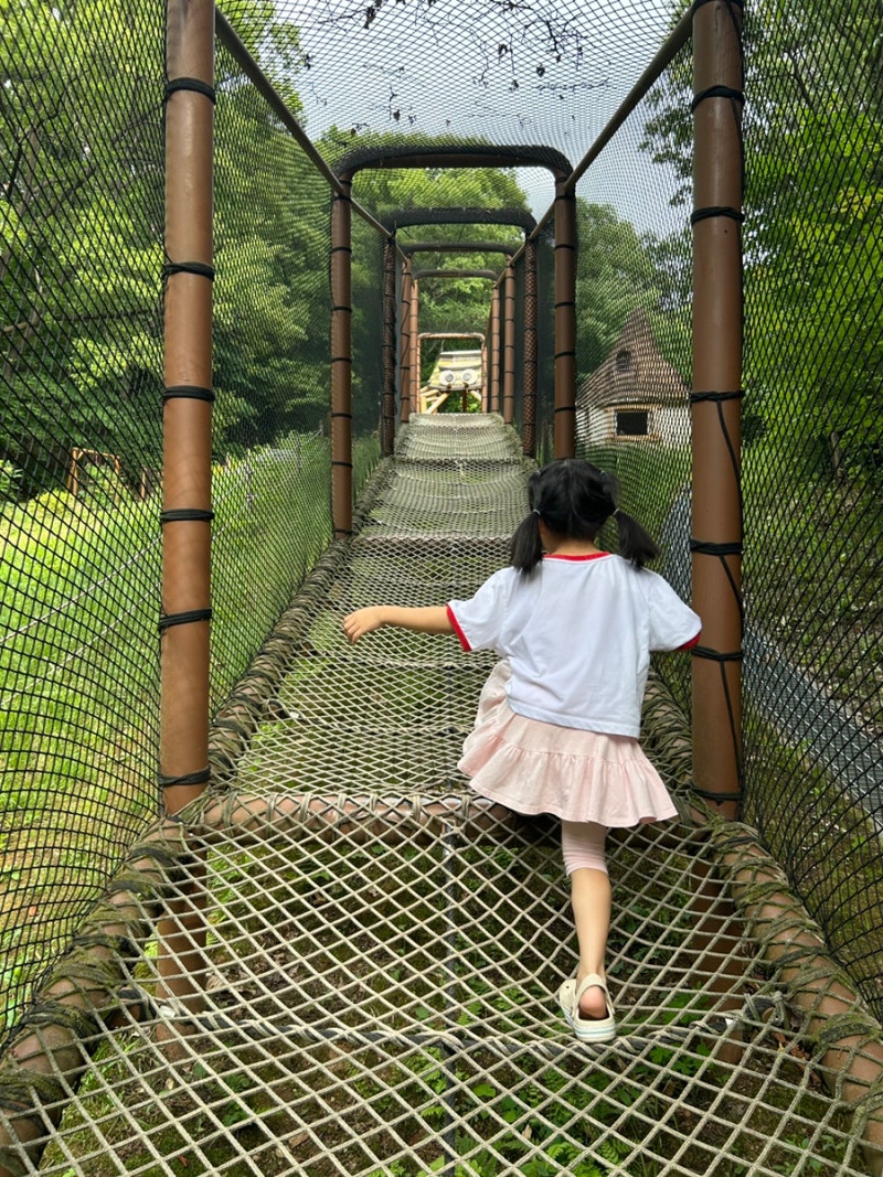 [용인 아기랑 갈만한곳] 용인자연휴양림 카라반 3번 명당 후기! 숲체험부터 물총놀이까지 놀....