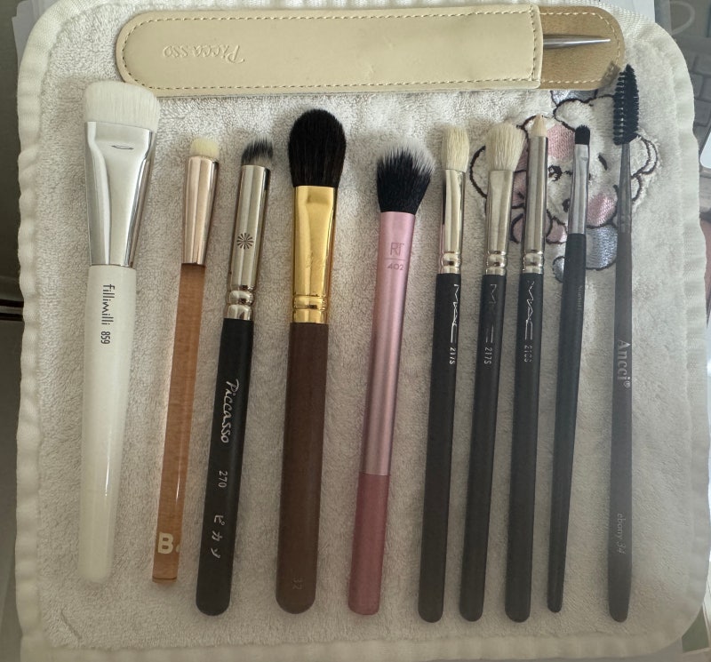 [도구편] 메이크업은 도구빨이지(브러쉬&뷰러/세척 비누 클렌저 추천/+더샘 팟컨실러, 디올 ....