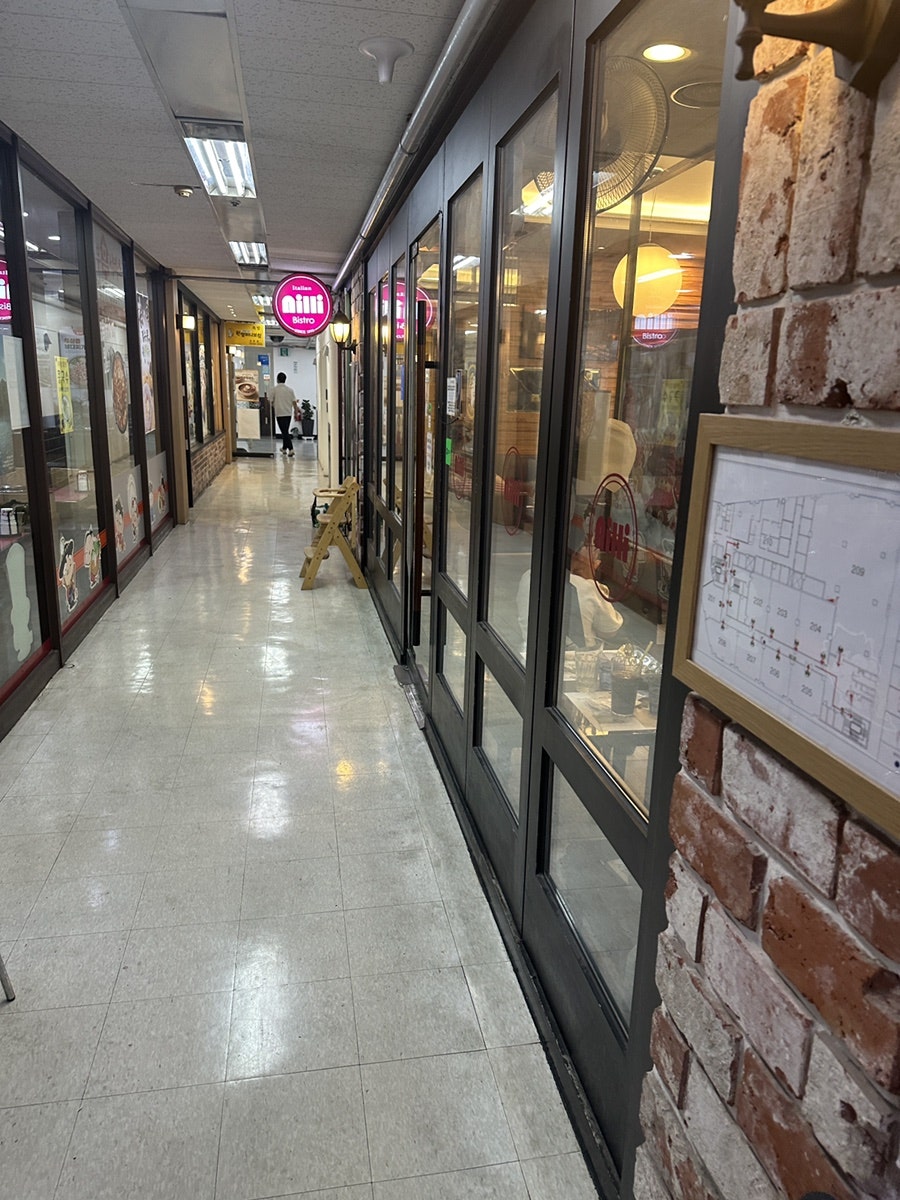 닐리 과천점 사진 1