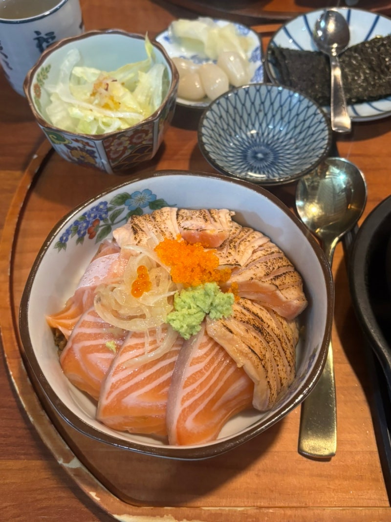 부천시청 웨이팅있는 스시맛집 연어동&카이센동 최고...!