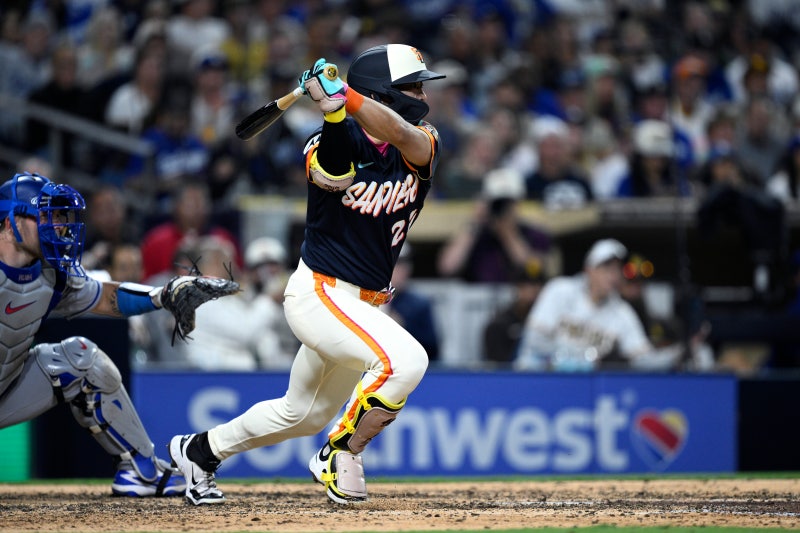 [오늘의 MLB] (6/27) 송성문, 쐐기 2타점 적시타 폭발...샌디에이고, 다저스 꺾고 4연승!