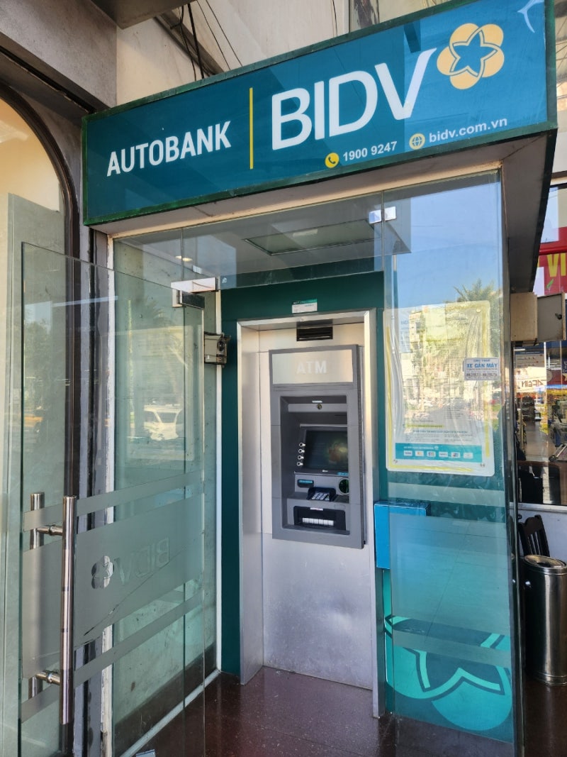 베트남 공항 나트랑 뚜이호아 꾸이년  BIDV 트래블로그 ATM 수수료 무료 간단하게 현금뽑아봅....