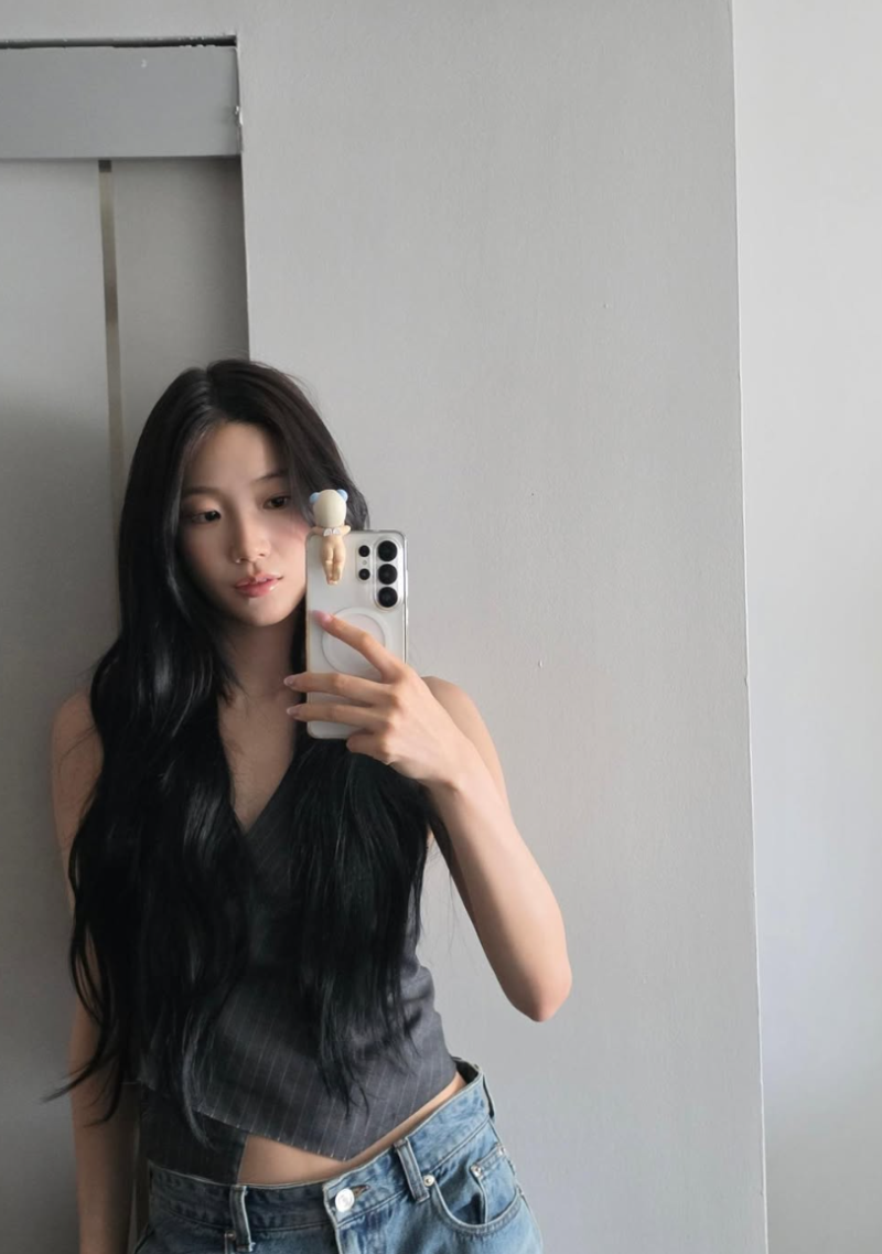 [셀럽패션] 카즈하 사복 패션, 홀터 베스트 코디가 예쁜 이유