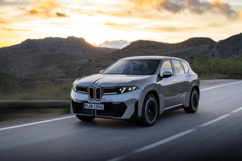 BMW iX3 사전예약 혜택 정리｜100만 원 충전 카드와 3년 뉴 풀케어까지