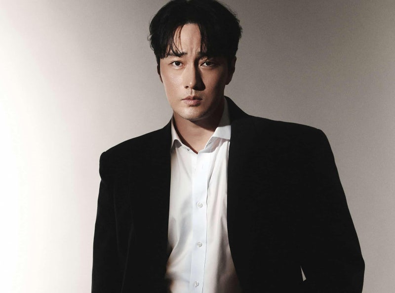 [소지섭 패션 총정리] 프로필부터 과거 리즈 시절, '광장'·'김부장' 속 캐릭터 스타일 & 일상....