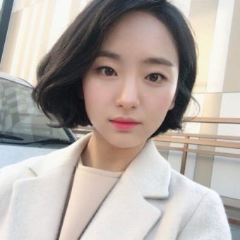 전현무 이상형으로 다시 화제? 배우 원진아, 알고 보니 이런 사람이었다