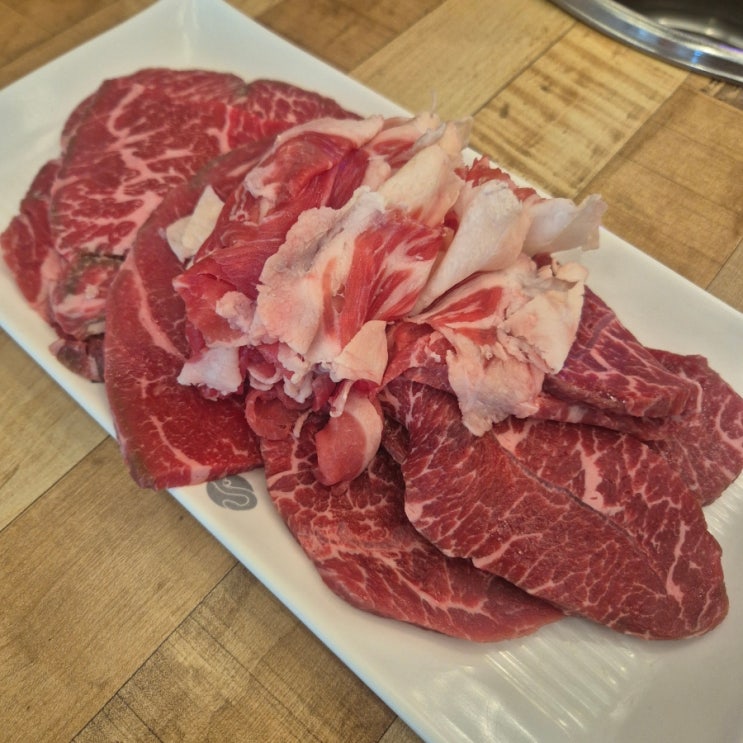 파주 <b>민이네</b>고기낙원 후기, 10가지 넘는 무한리필 고기 맛집 (Feat 원....