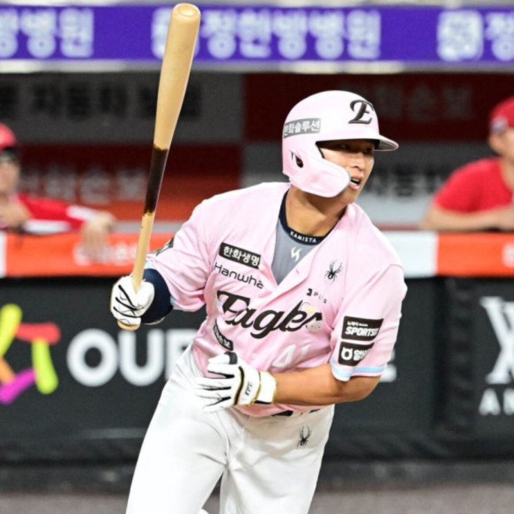 <b>한화</b> 1번 타자 고민 끝?…<b>최인호</b>, 콜업 첫날부터 3안타