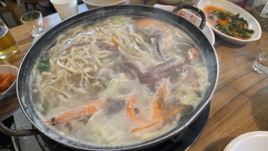 솔밭우리밀칼국수 사진 6