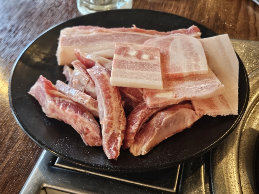 육갑식당 남성점 사진 6
