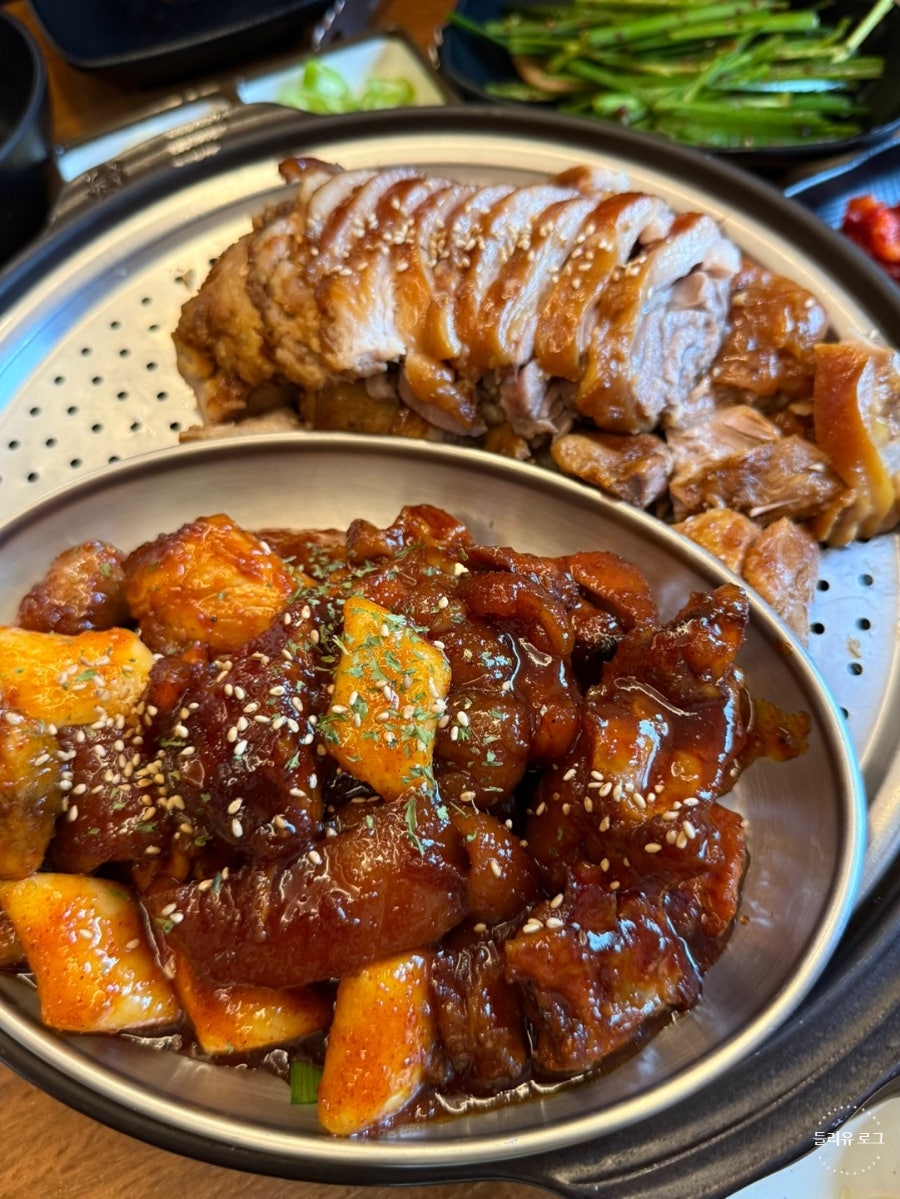 백년족발보쌈 근화점 사진 4