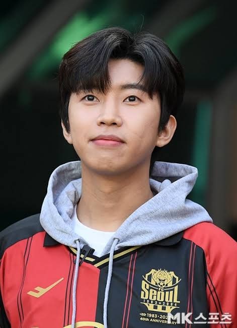 [긴급] "이래서 방송 껐구나…" 임영웅 '리턴즈 FC' 라이브 급종료 전말과 대한민국 축구 월드....