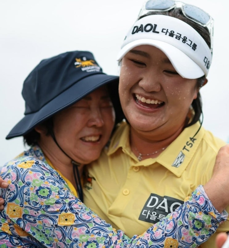 <b>상금</b> 30억 잭팟! <b>유해란</b>, LPGA 메이저 '여자 PGA 챔피언십... 