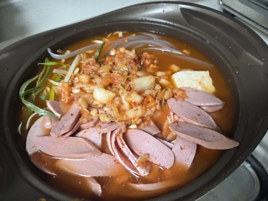 땅스부대찌개 안양평촌점 사진 2