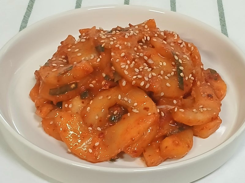 노각 무침 맛있게 만드는 법 불없이 만드는 여름 반찬 늙은 오이 무침 만들기 황금 레시피 노....