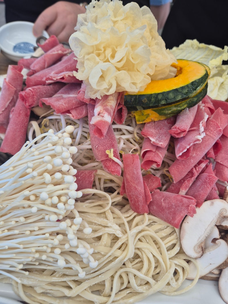 화성 비봉 손수만두 샤브샤브 맛집 부모님 모시고 가기 좋은 외식 장소 추천드려요