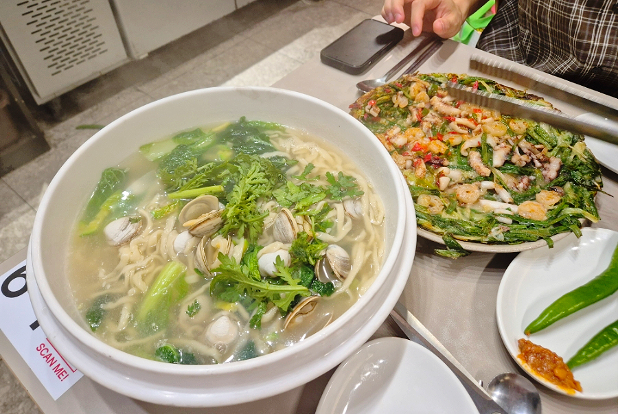 조조칼국수 시청점 사진 4