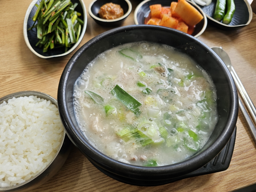 부산이가돼지국밥 사진 5