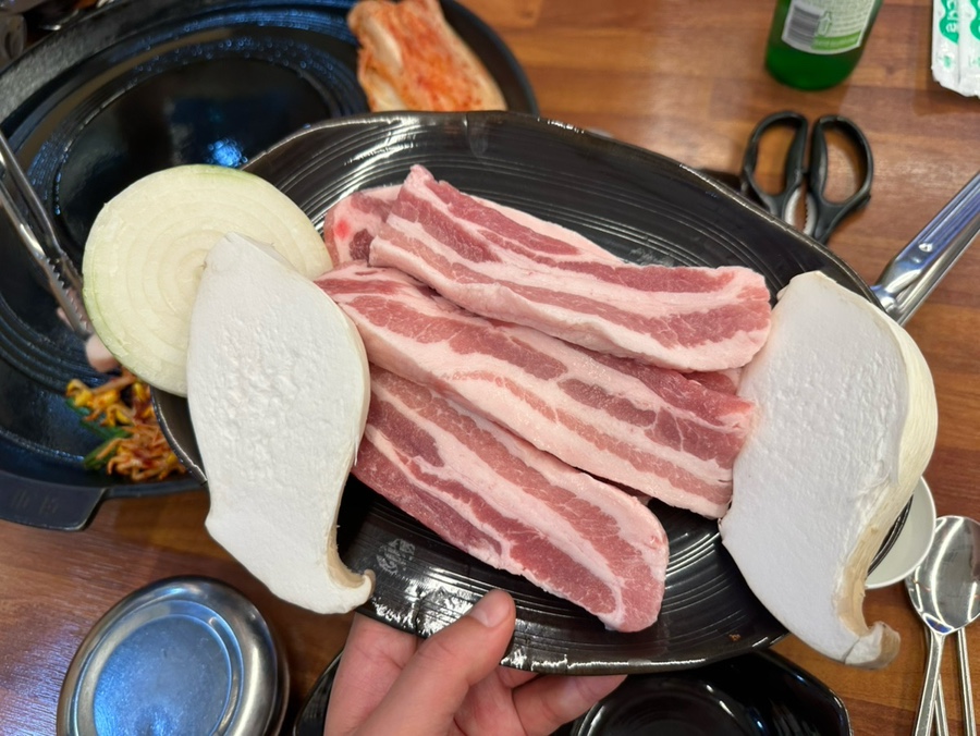 초롱꽃솥뚜껑삼겹살 사진 6