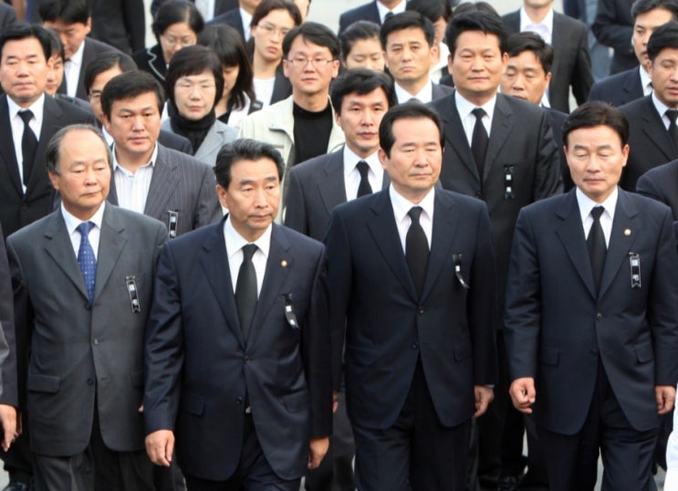 <b>송영길</b>. <b>정청래</b> 角 세운다