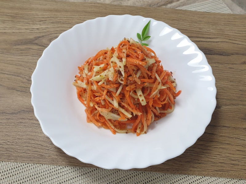당근라페 만드는 법 맛없는 사과 넣은 당근요리