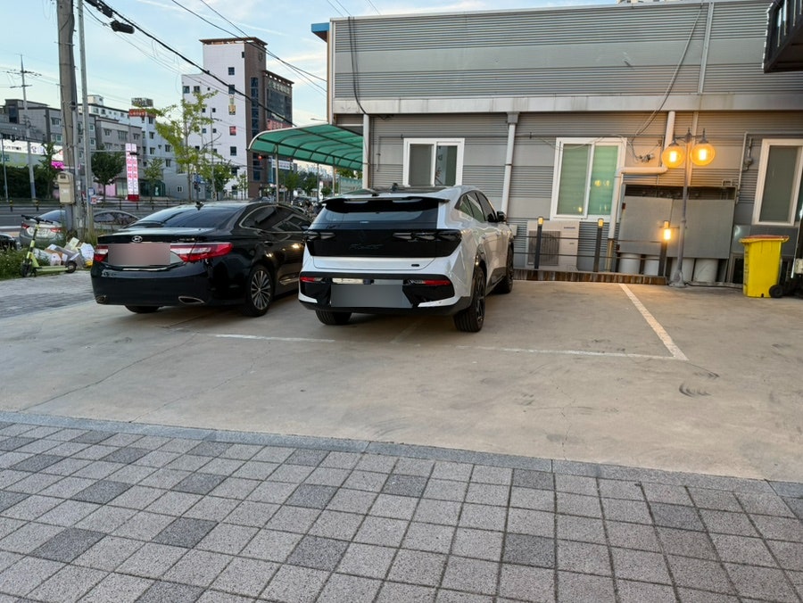 어웨이횟집 사진 2