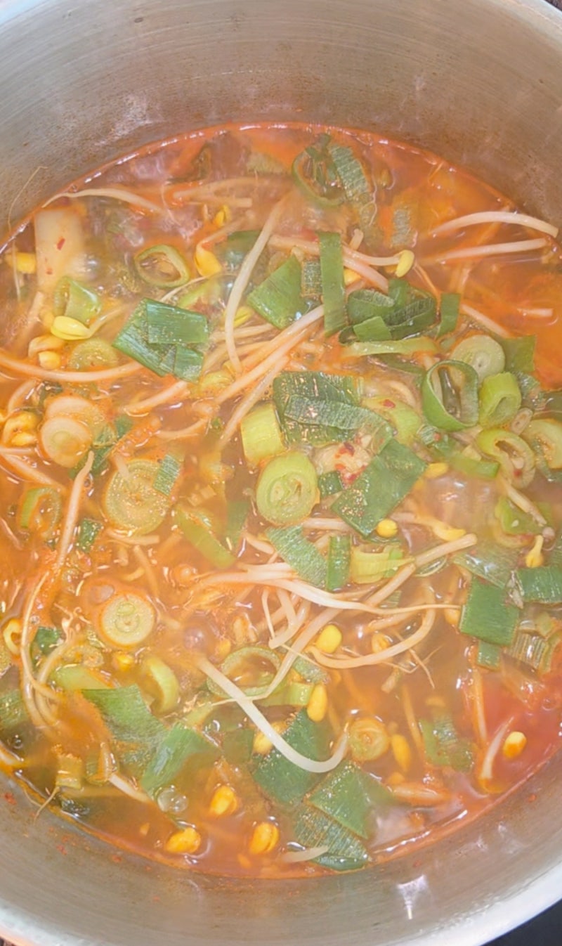 얼큰한 소고기무국 황금레시피, 우거지 넣어 더 맛있는 소고기무국 끓이는 법, 소고기국 레....