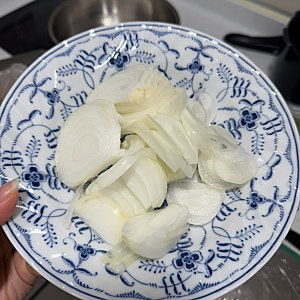일본식 카레 만들기 | 고체카레로 만드는 소고기카레 레시피