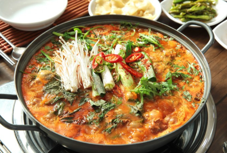 주칠식당 사진 2