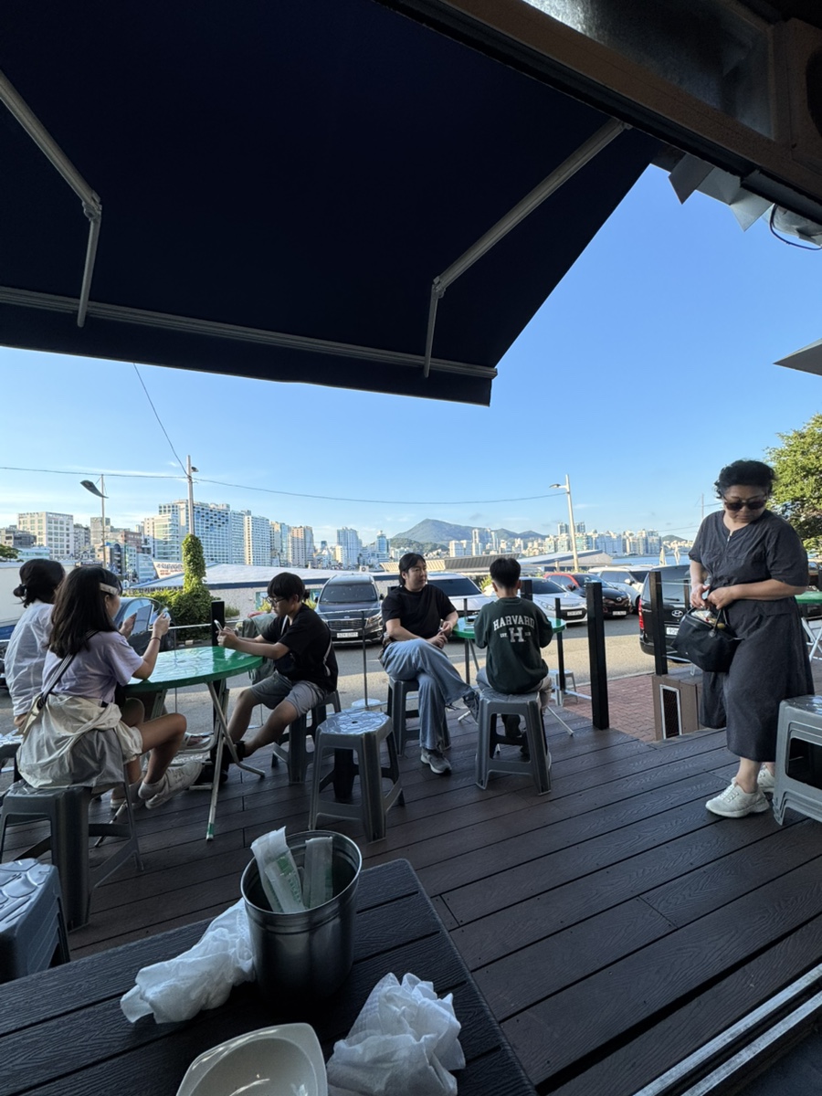 림스치킨 부산남천비취점 사진 4
