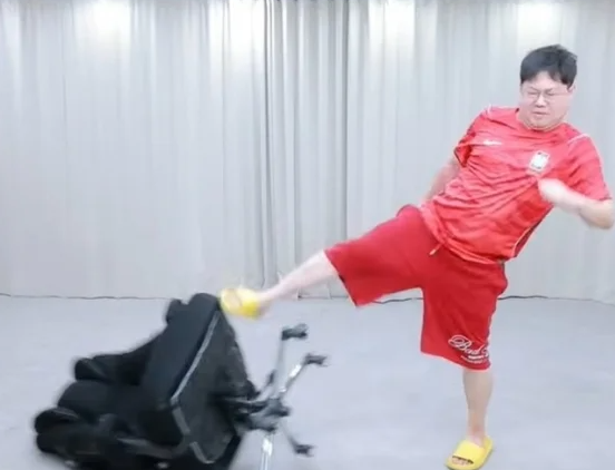 축구BJ 감스트, 월드컵 탈락에 격노 총정리|"홍명보 나가! 망하라는 마음도 있었지만 이제 제....